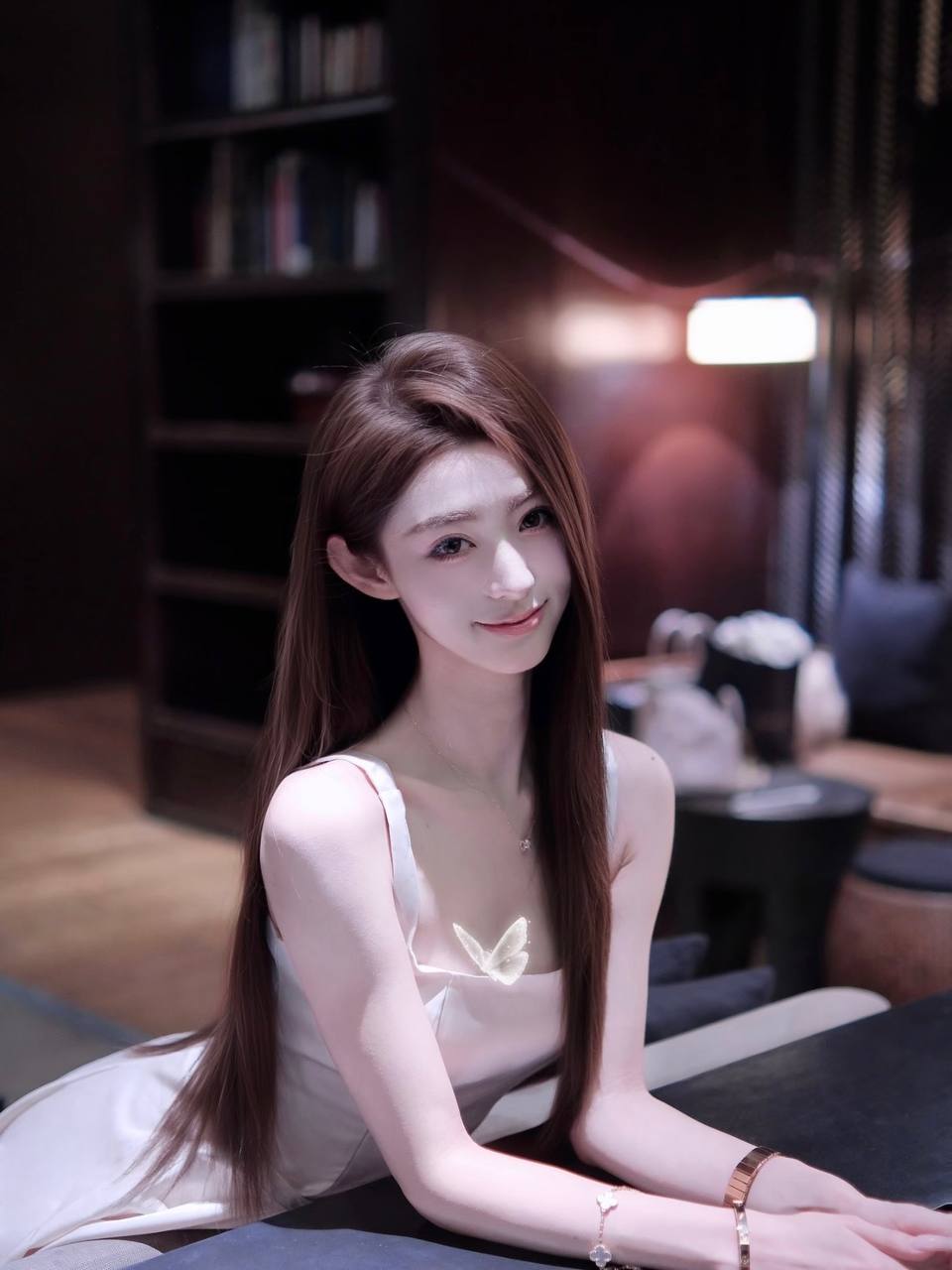 谁在末班关灯 2024 美国在线观看